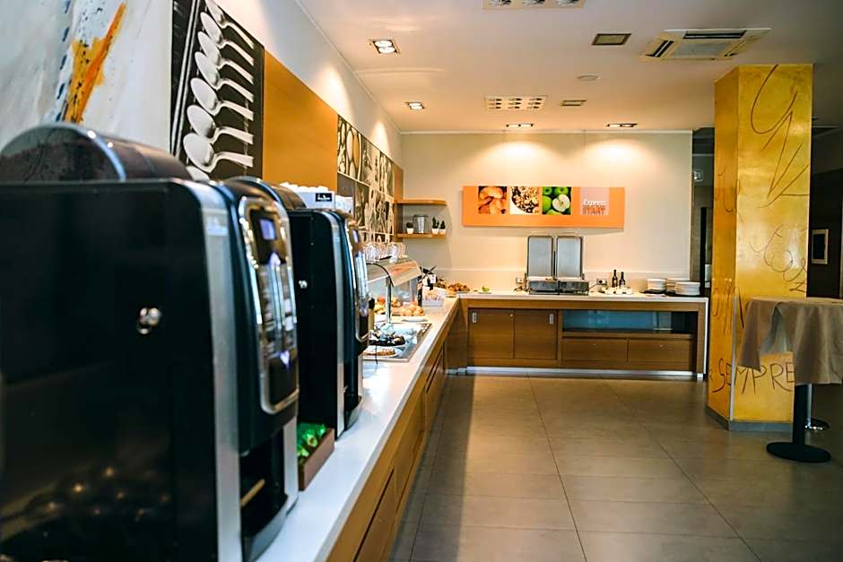 Holiday Inn Express Milan-Malpensa Airport By IHG