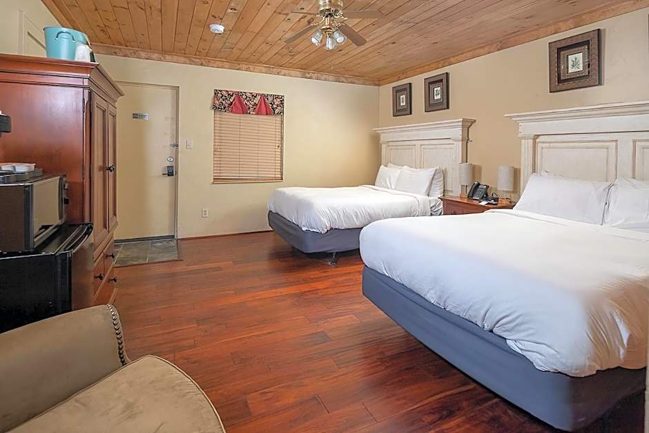 The Ridgeway Inn