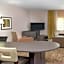 Candlewood Suites Athens By IHG