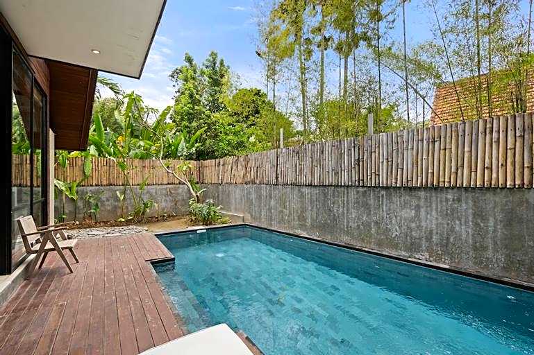 Kalino Villa by Hombali