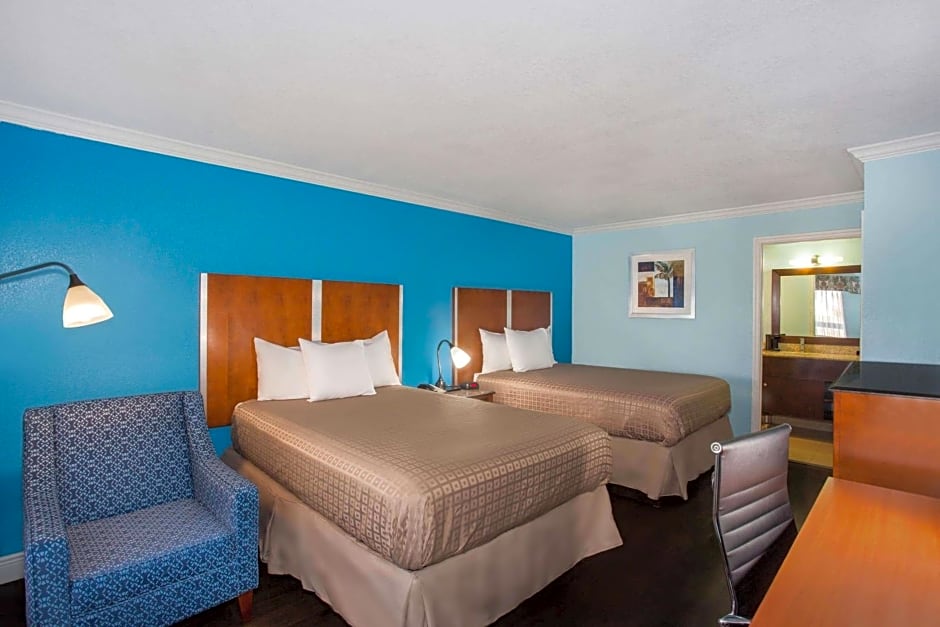 Days Inn by Wyndham Florida City