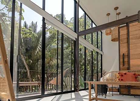 Suite with Garden View