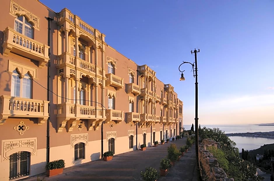 Excelsior Palace Hotel