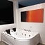 Bonsai Jacuzzi Suites