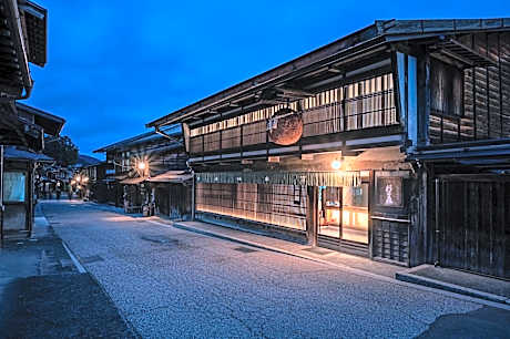 BYAKU Narai