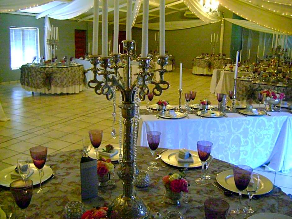 Lalapanzi Hotel & Conference Centre