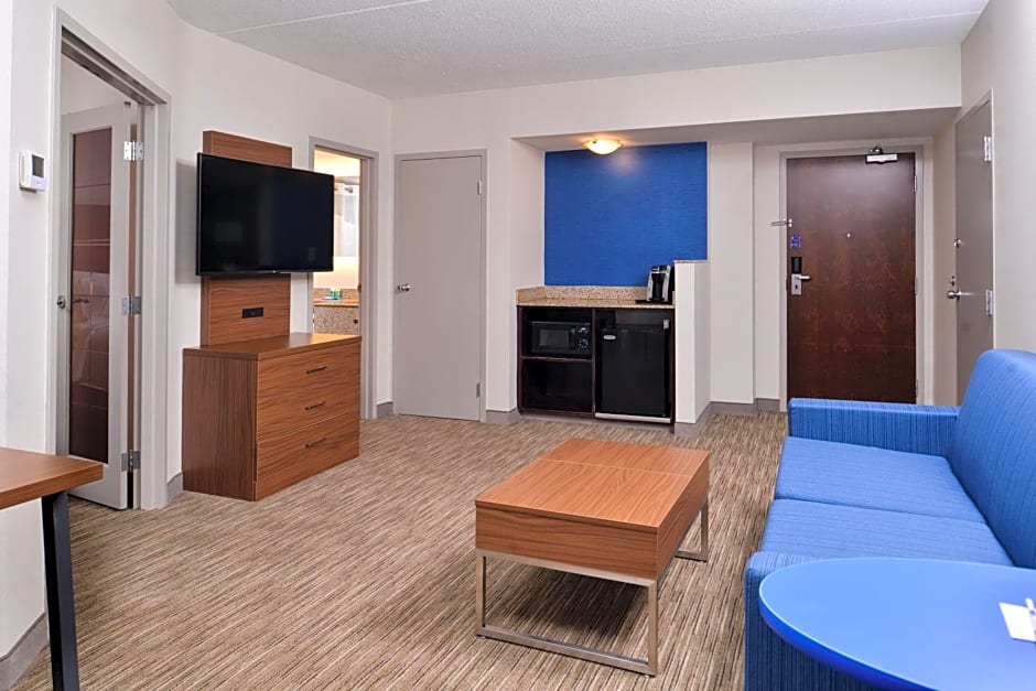 Holiday Inn Express & Suites Buffalo Downtown By IHG