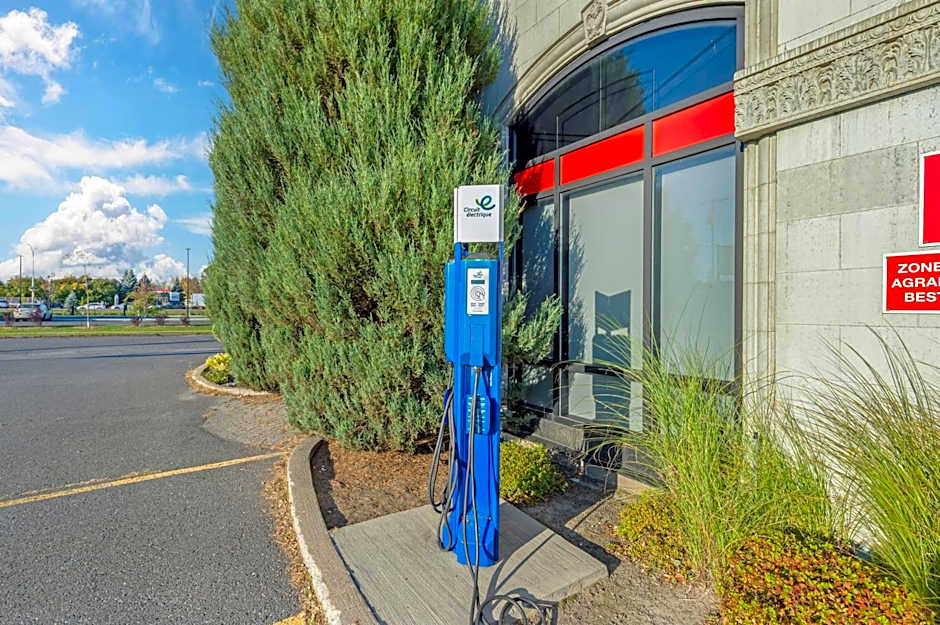 Best Western Plus Hotel Universel Drummondville