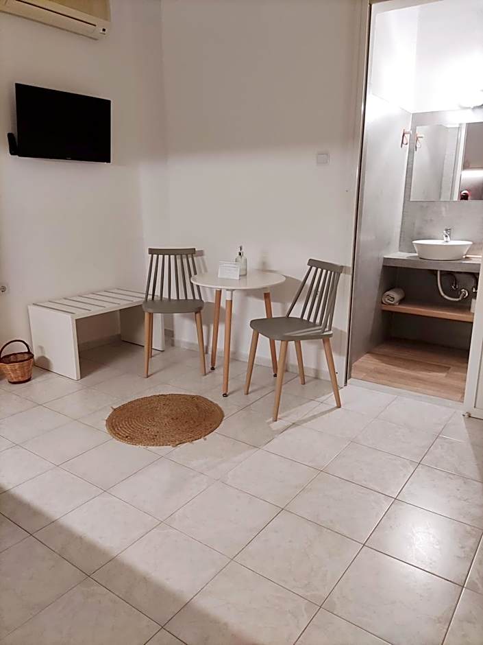 Galini Rooms & Apartments