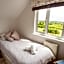 Healing Waters Sanctuary, Peaceful Retreat House, Glastonbury