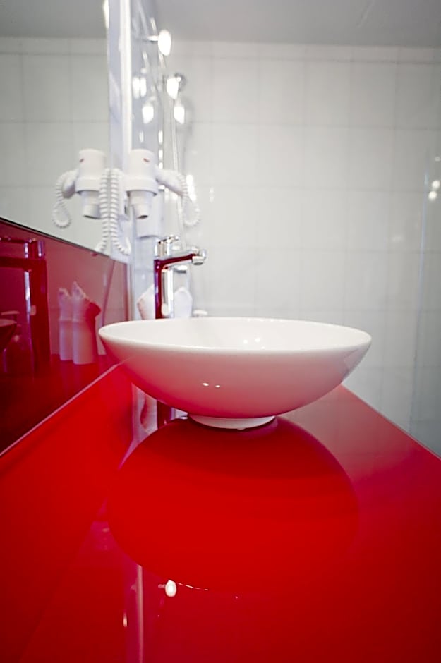 Hotel Hohberg "Next to BBC Arena"