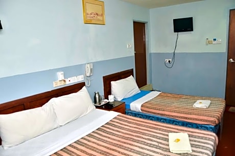 J&J Hotel