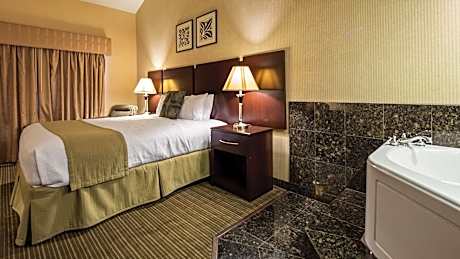King Room with Spa Bath - Non-Smoking
