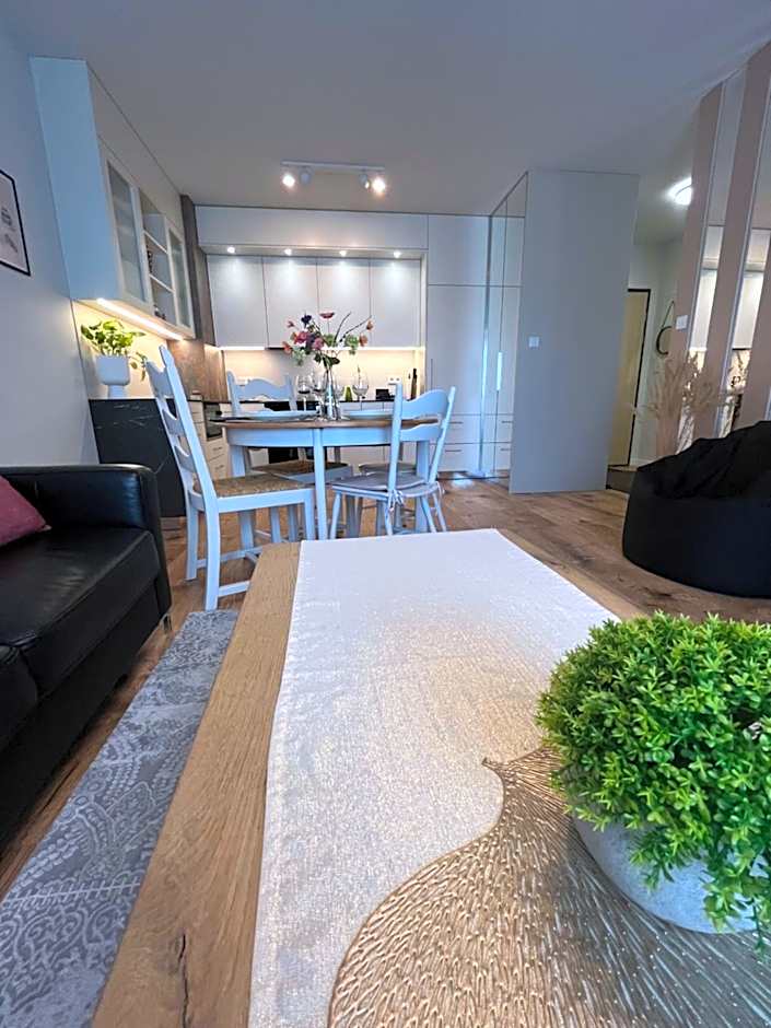 Apartament NOWE POJEZIERZE