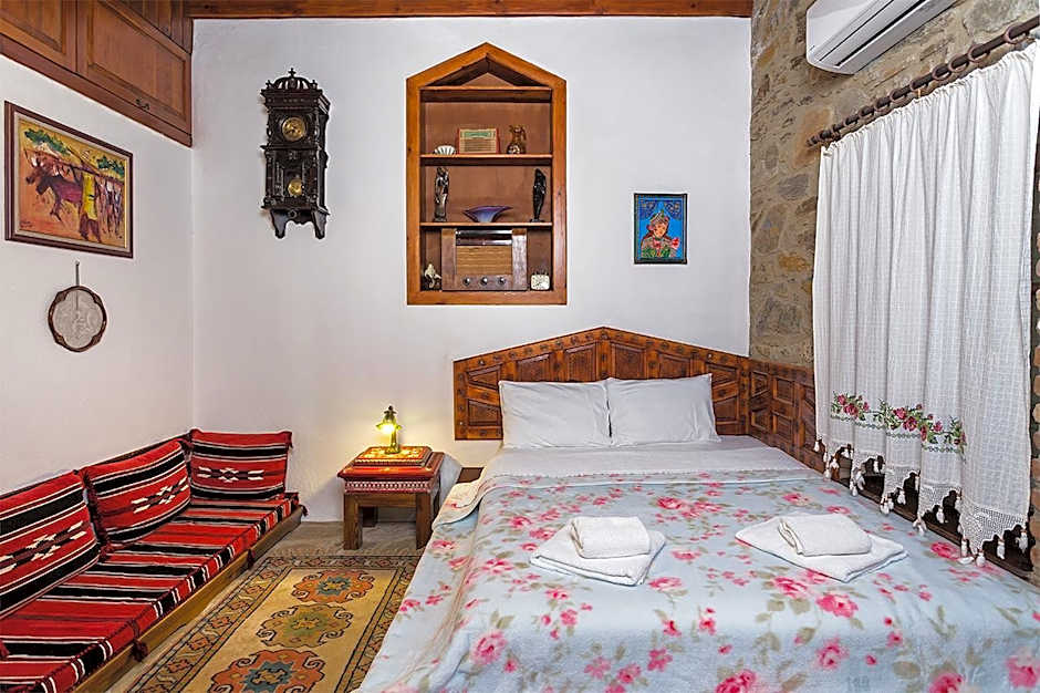 Stonehouse By Ipek Hotel