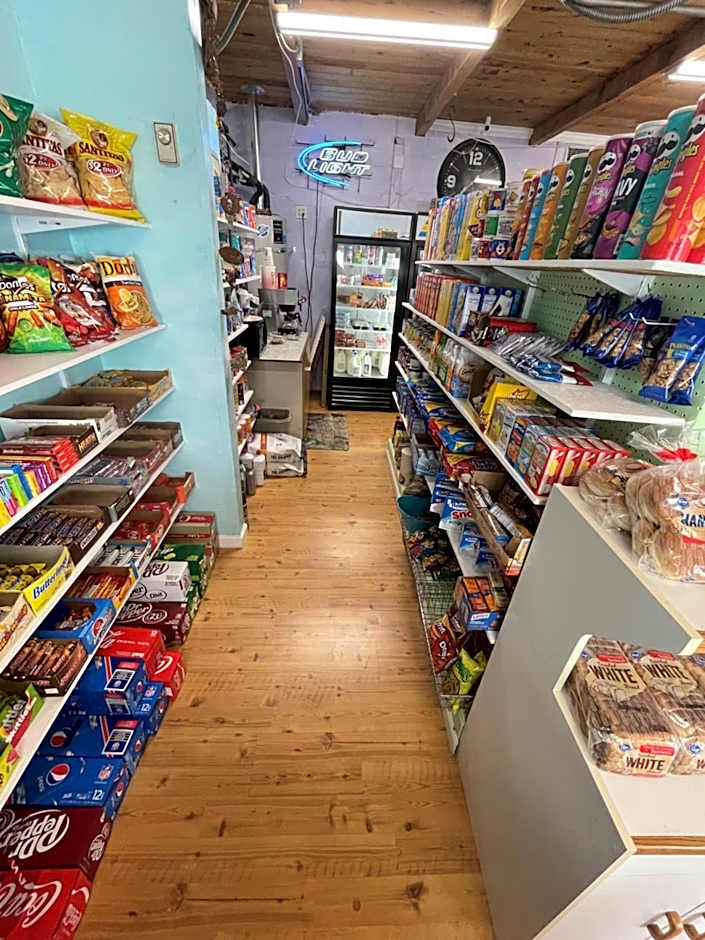 Sugarloaf Mountain Motel