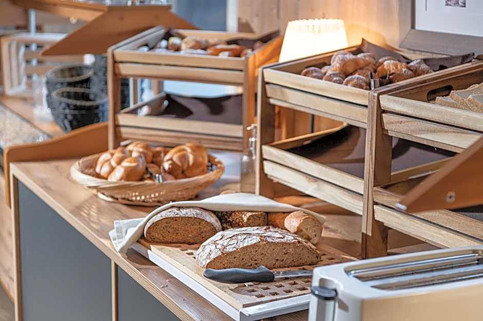 AlpenParks Montana Apartments