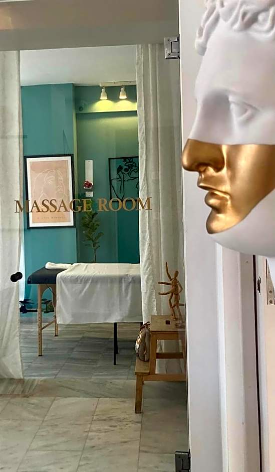 Tree of Life Art Hotel