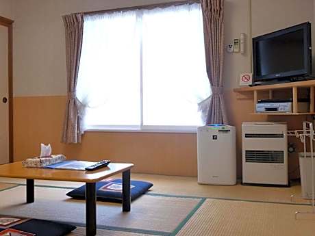 Japanese-Style Room