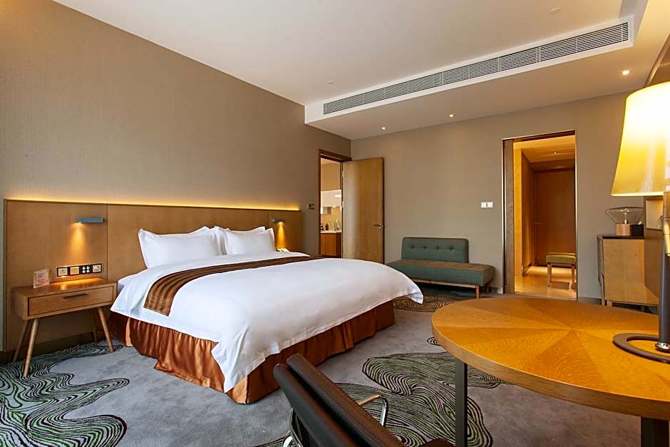 The Summit Hotel Zhongshan
