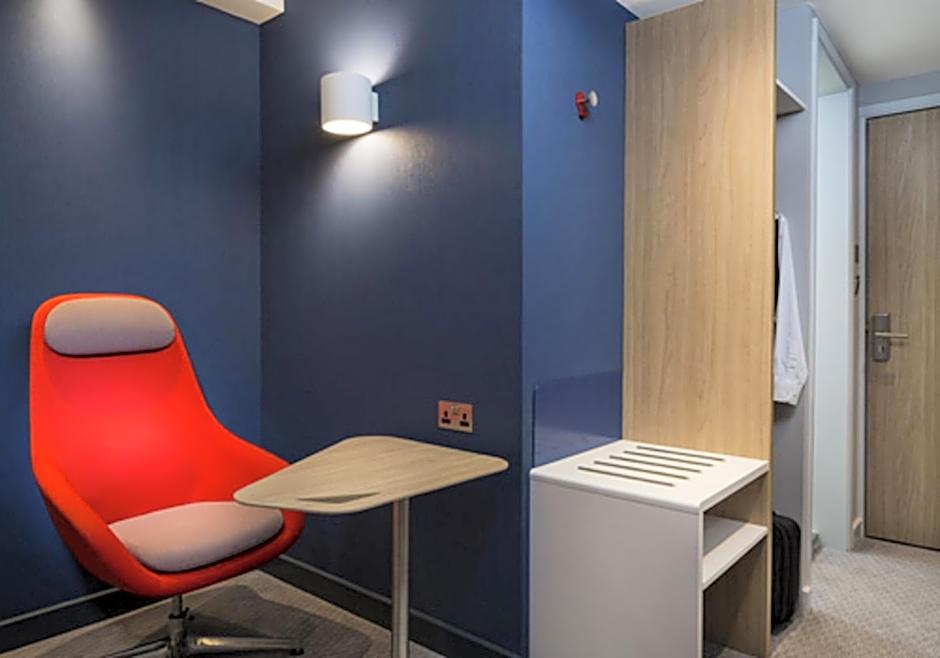 Holiday Inn Express Stockport By IHG