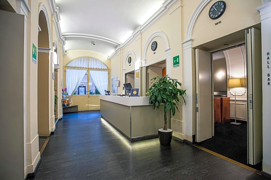 Hotel Urbani
