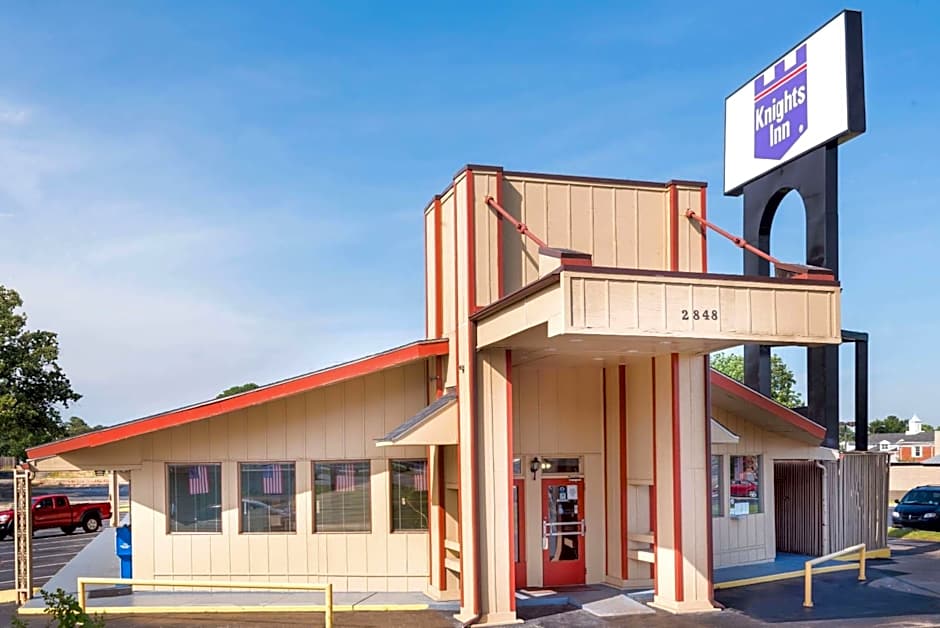 Knights Inn Fayetteville