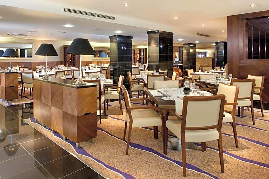 Crowne Plaza London Ealing By IHG