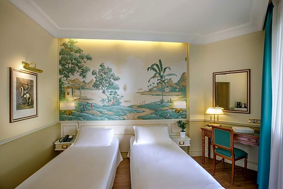 Photo 1 of 4 of Superior 2 Beds