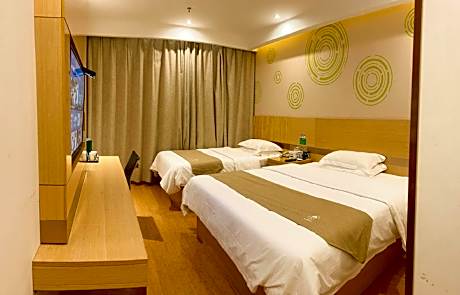 GTI - Family Room with Healthy Pillows