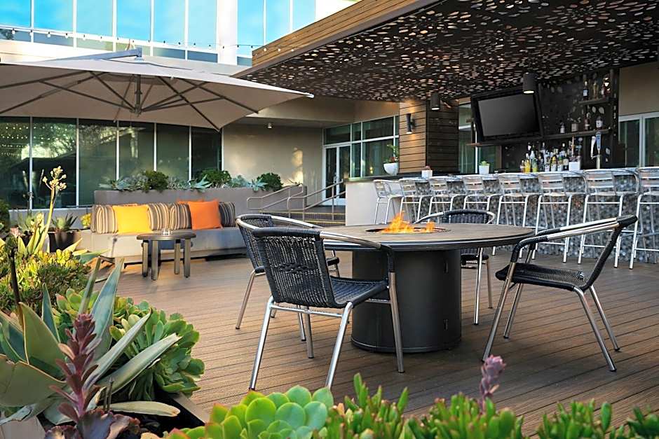 Warner Center Marriott Woodland Hills