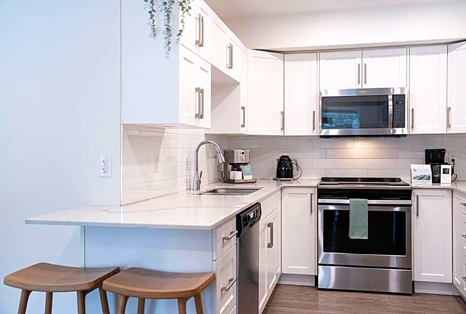 Powder Village Retreat by Revelstoke Vacations