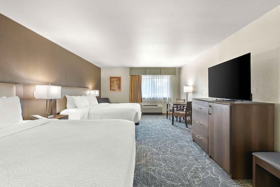 Best Western West Towne Suites