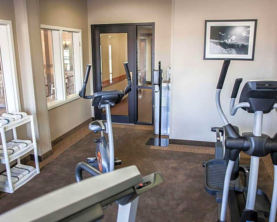 Garner Topeka West By IHG