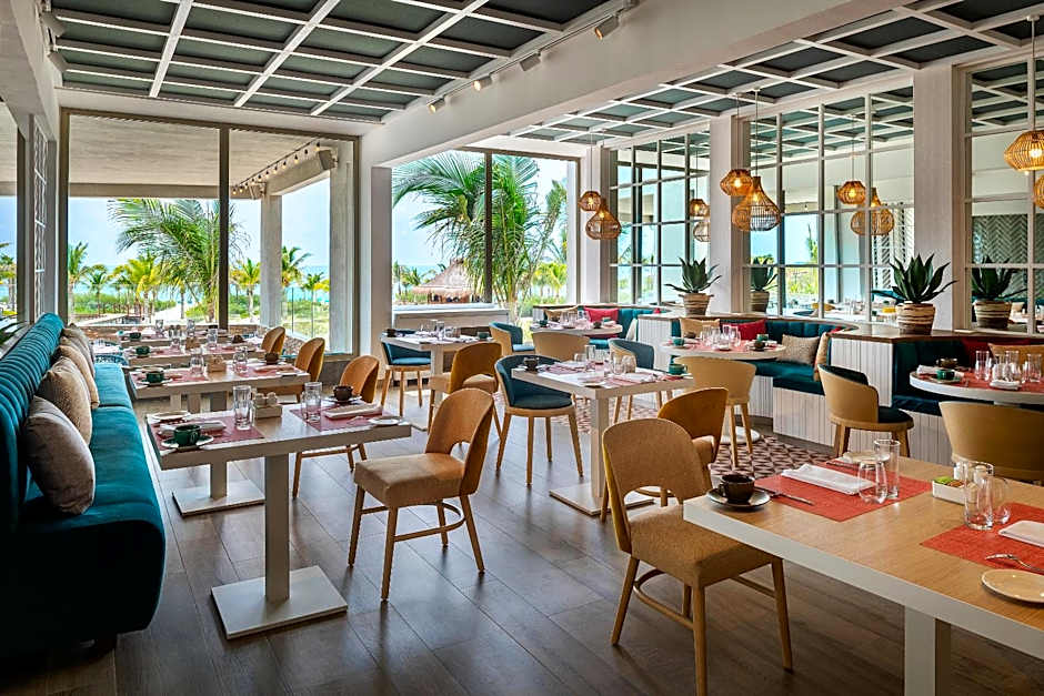Catalonia Grand Costa Mujeres All Suites & Spa