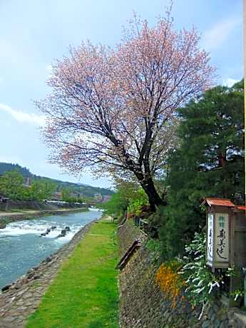 Japanese-Style Twin Room with Shared Bathroom and Shared Toilet