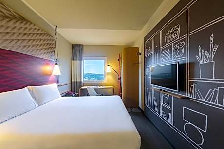 Standard Apartment with One Double Bed