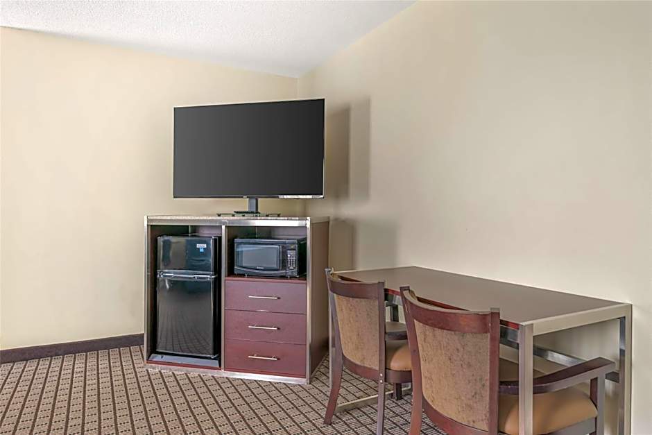 Best Western Maritime Inn