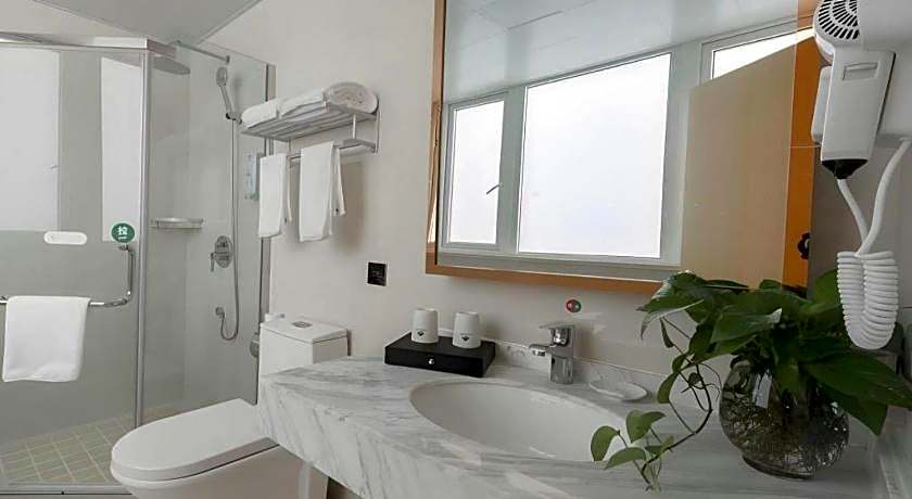 GreenTree Inn Wuhu Eshan Road University City