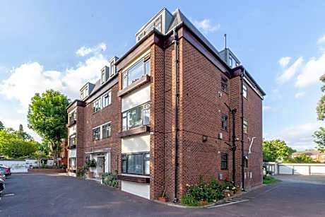 The Ealing Collection