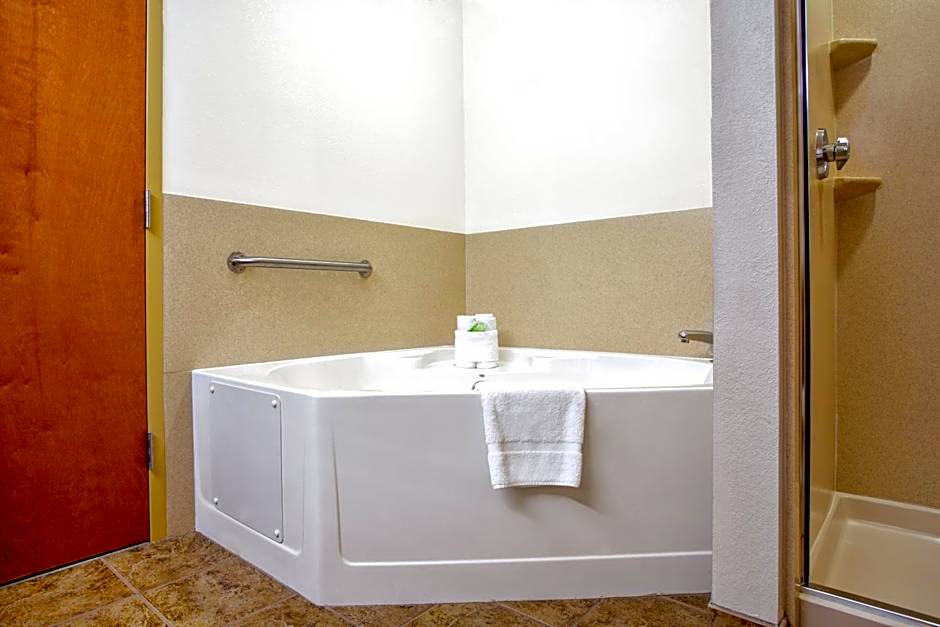 Holiday Inn Express Hotel & Suites Inverness By IHG