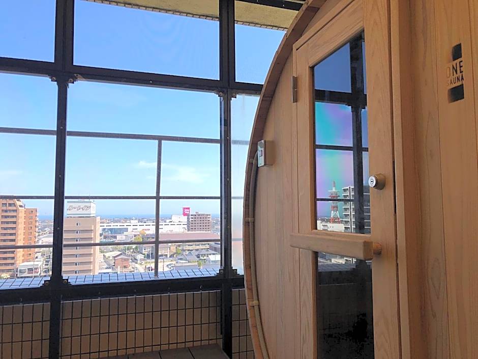 Grand Plaza Nakatsu Hotel