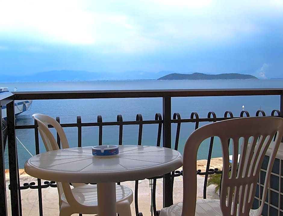 Akti Hotel