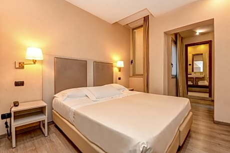 Economy Double or Twin Room