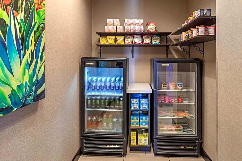 Holiday Inn Express & Suites Indio - Coachella Valley By IHG