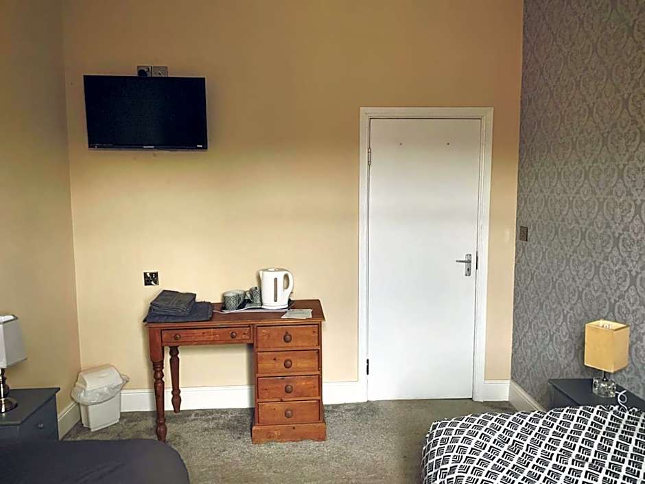 The Grosvenor Free house