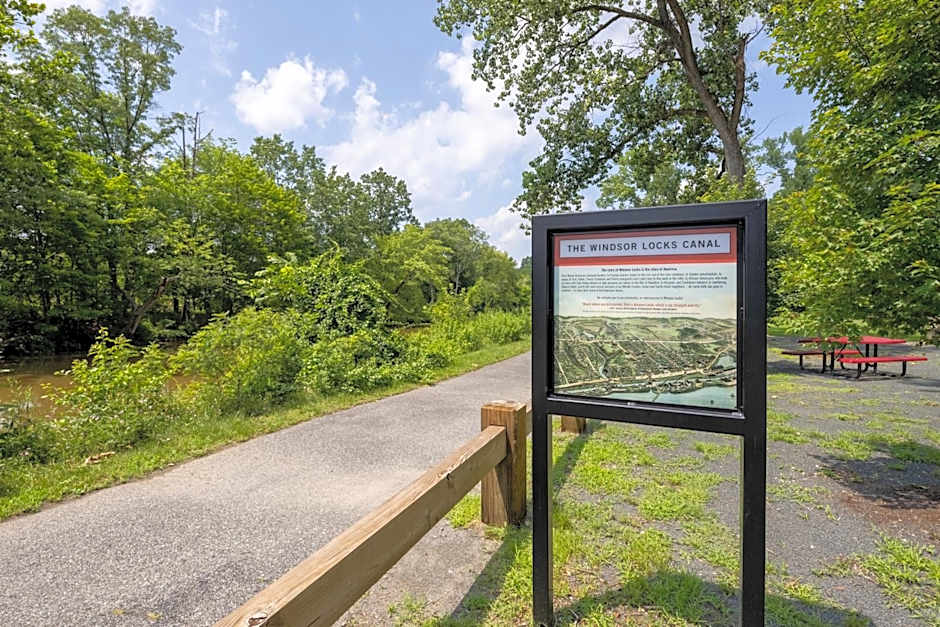 Candlewood Suites Windsor Locks By IHG