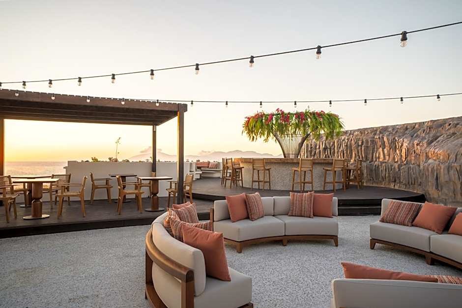 Kouros Palace Active Lifestyle Hotel