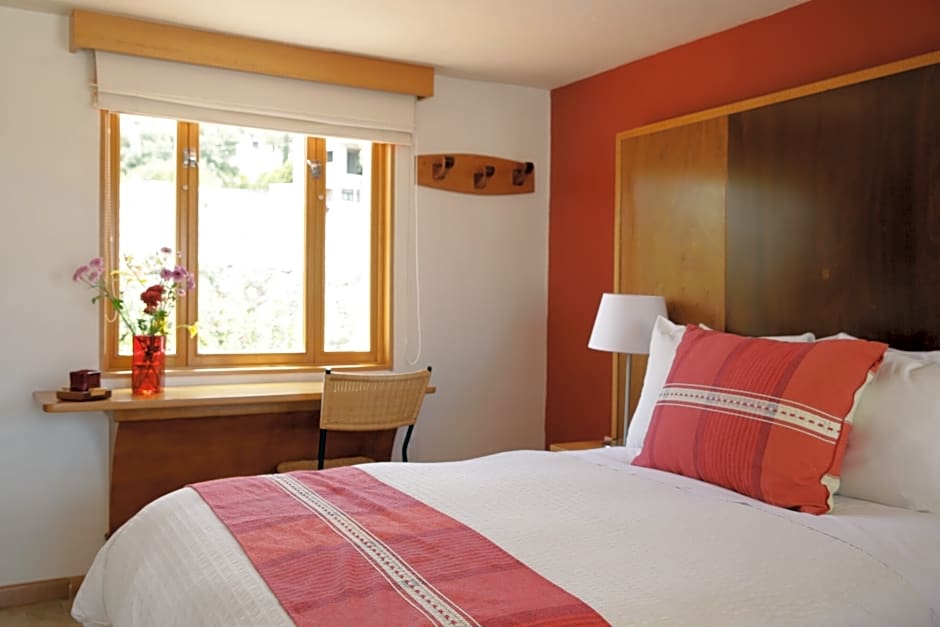 Casa Tsaya Boutique