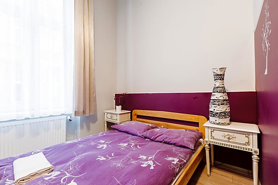 Hostel Tara
